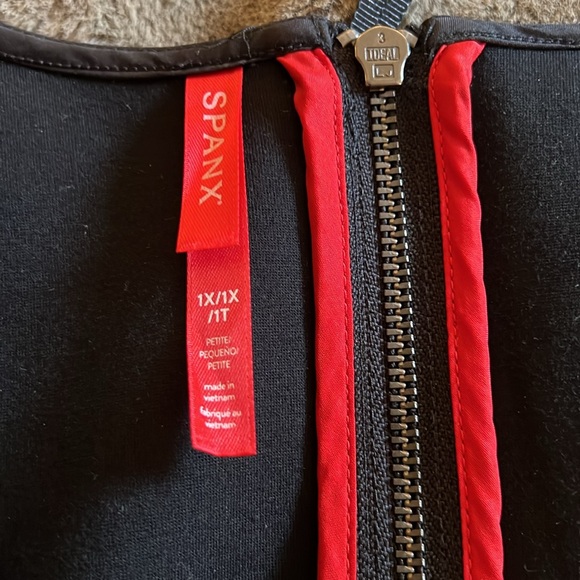 BNWT Spanx Perfect Jumpsuit - Picture 5 of 6